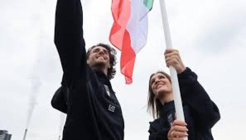 Flag-bearer of Italy Tamberi loses his wedding band during Olympics